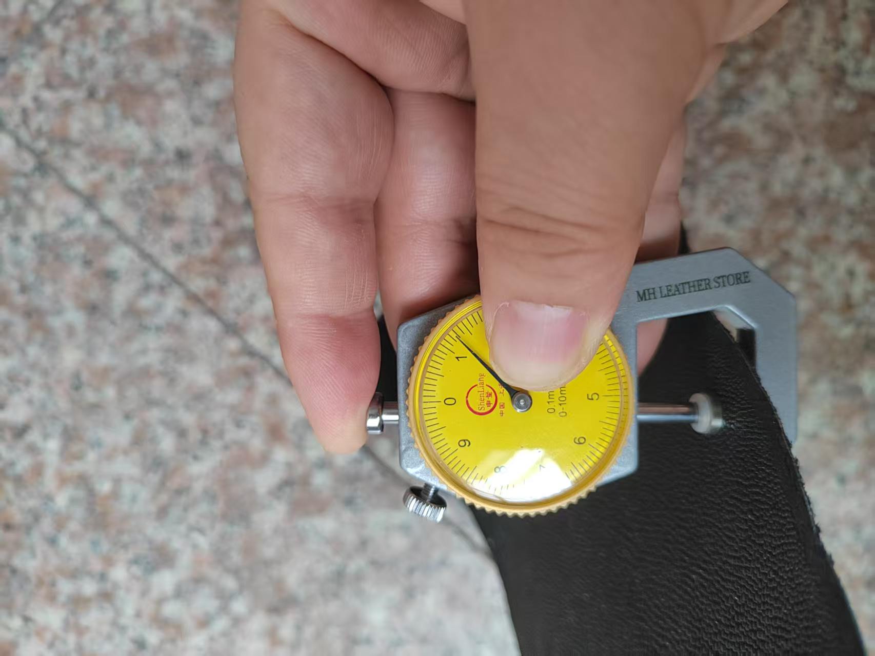 Siyah Cilasız Vatoz Derisi Çan - Leather Shoe Polish incelemesi ve fiyatı
